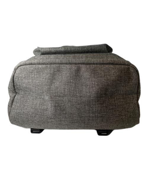 marimekko（マリメッコ）marimekko (マリメッコ) Kortteli City backpack グレーの古着・服飾アイテム