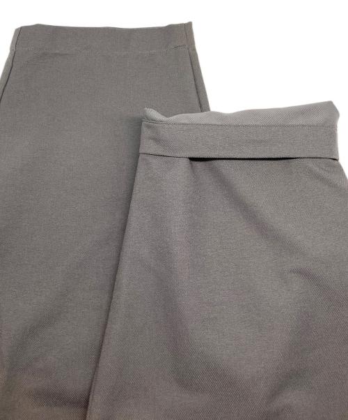 HELLY HANSEN（ヘリーハンセン）HELLY HANSEN (ヘリーハンセン) ストーレンツータックパンツ グレー サイズ:Mの古着・服飾アイテム