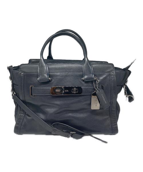 COACH（コーチ）COACH (コーチ) スワッガーキャリーオールソフトグレインレザー2WAYバッグ ネイビーの古着・服飾アイテム