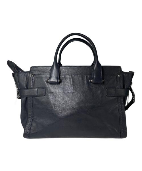 COACH（コーチ）COACH (コーチ) スワッガーキャリーオールソフトグレインレザー2WAYバッグ ネイビーの古着・服飾アイテム