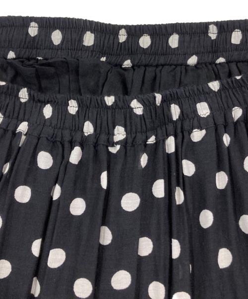 BEARDSLEY（ビアズリー）BEARDSLEY (ビアズリー) クリンクルドットスカート ブラック サイズ:Freeの古着・服飾アイテム