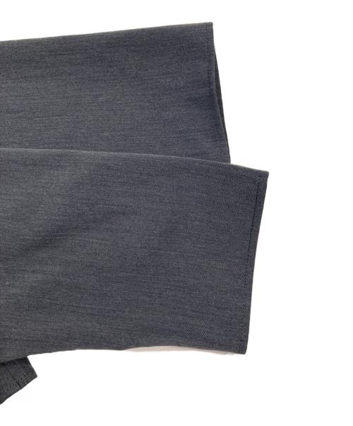 JILL BY JILLSTUART（ジル バイ ジルスチュアート）JILL BY JILLSTUART (ジル バイ ジルスチュアート) レイヤード風襟付きワンピース グレー サイズ:Sの古着・服飾アイテム