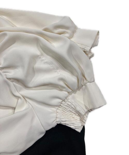 And Couture（アンドクチュール）And Couture (アンドクチュール) 配色切替ピンタックドレス ホワイト×ブラック サイズ:Freeの古着・服飾アイテム