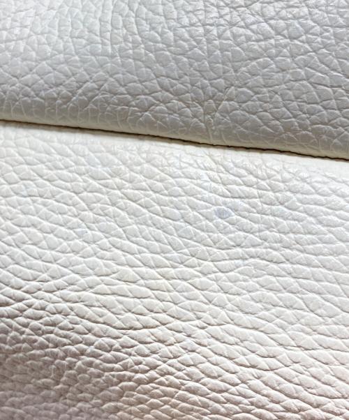 YOUNG & OLSEN The DRYGOODS STORE（ヤングアンドオルセン ザ ドライグッズストア）YOUNG & OLSEN The DRYGOODS STORE (ヤングアンドオルセン ザ ドライグッズストア) LARGE レザー トートバッグ ホワイトの古着・服飾アイテム