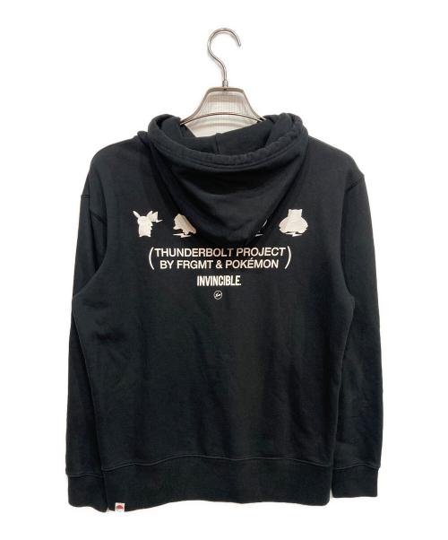 INN THUNDERBOLT PROJECT BY FRGMT（サンダーボルトプロジェクト フラグメントアンドポケモン）INN THUNDERBOLT PROJECT BY FRGMT (サンダーボルトプロジェクト フラグメントアンドポケモン) パーカー ブラック サイズ:Lの古着・服飾アイテム
