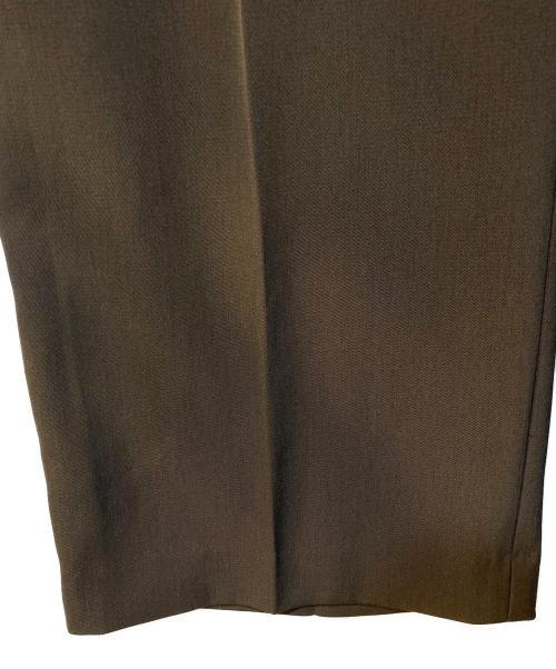 anuans（アニュアンス）anuans (アニュアンス) コンフォートタックストレートパンツ ブラウン サイズ:Mの古着・服飾アイテム