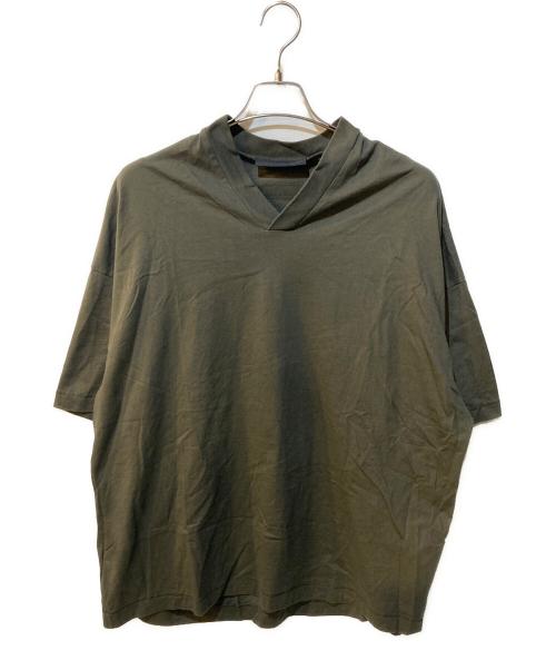 FOG ESSENTIALS（フィアオブゴッド エッセンシャル）FOG ESSENTIALS (フィアオブゴッド エッセンシャル) V-NECK BACK LOGO SS TEE カーキ サイズ:Sの古着・服飾アイテム