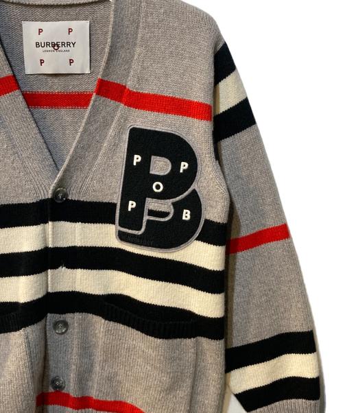 BURBERRY（バーバリー）BURBERRY (バーバリー) POP TRADING COMPANY (ポップトレーディングカンパニー) Oakford Stripe Cardigan グレー サイズ:xsの古着・服飾アイテム