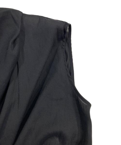 DEPAREILLE（デパリエ）DEPAREILLE (デパリエ) ケープカラースリーブレスブラウス ブラック サイズ:38の古着・服飾アイテム