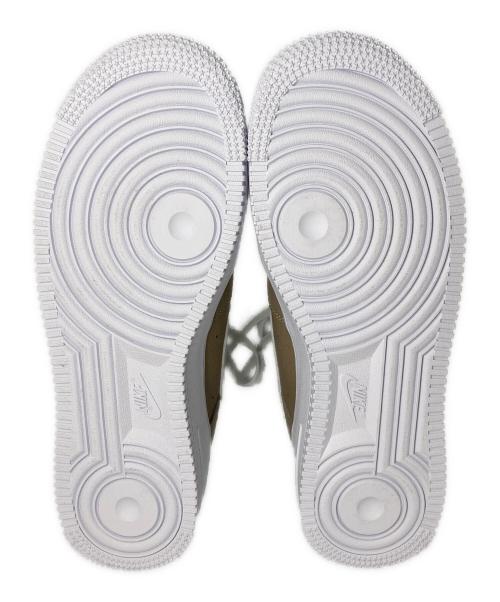 NIKE（ナイキ）NIKE (ナイキ) AIR FORCE 1 '07 KHAKI/WHITE ベージュ サイズ:24.5の古着・服飾アイテム