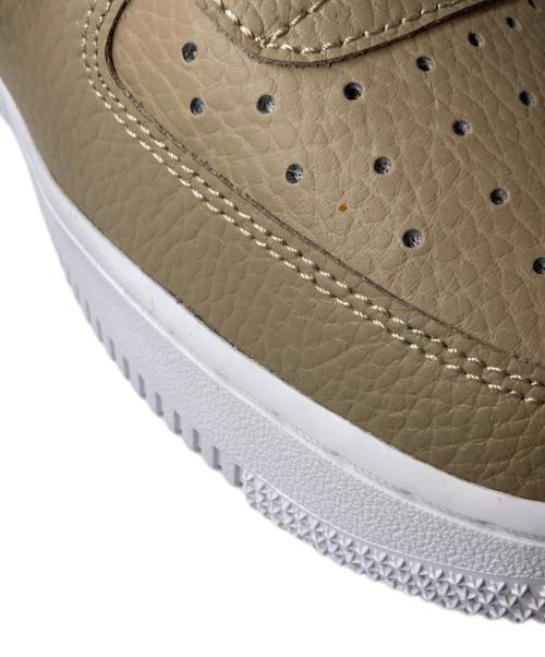 NIKE（ナイキ）NIKE (ナイキ) AIR FORCE 1 '07 KHAKI/WHITE ベージュ サイズ:24.5の古着・服飾アイテム