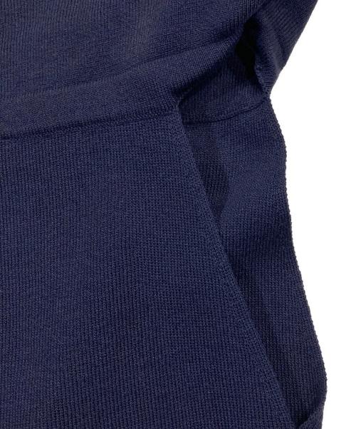 anuans（アニュアンス）anuans (アニュアンス) ムーンネックタイトワンピース ネイビー サイズ:Mの古着・服飾アイテム