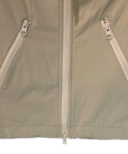 Americana（アメリカーナ）Americana (アメリカーナ) [撥水機能付き]別注フード付きクロップドベスト ベージュ サイズ:Freeの古着・服飾アイテム