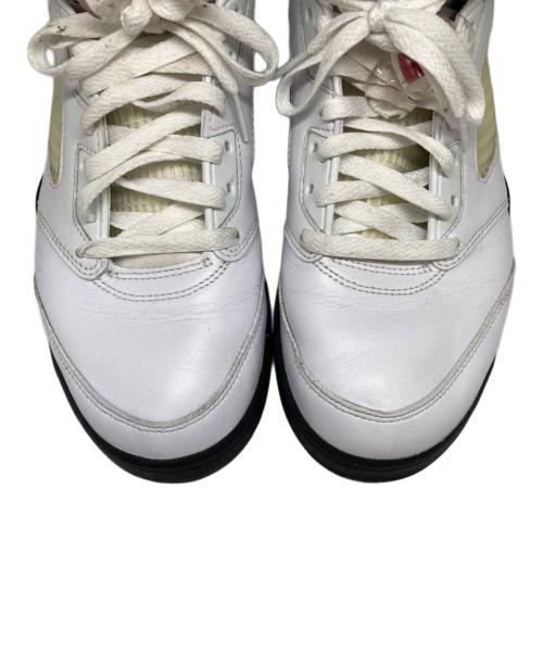 NIKE（ナイキ）NIKE (ナイキ) AIR JORDAN 5 RETRO ホワイト サイズ:27cmの古着・服飾アイテム