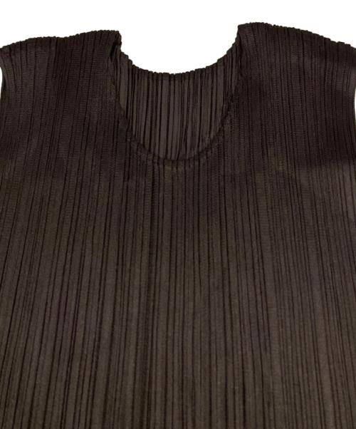 PLEATS PLEASE（プリーツプリーズ）PLEATS PLEASE (プリーツプリーズ) プリーツノースリーブワンピース ブラック サイズ:FREEの古着・服飾アイテム
