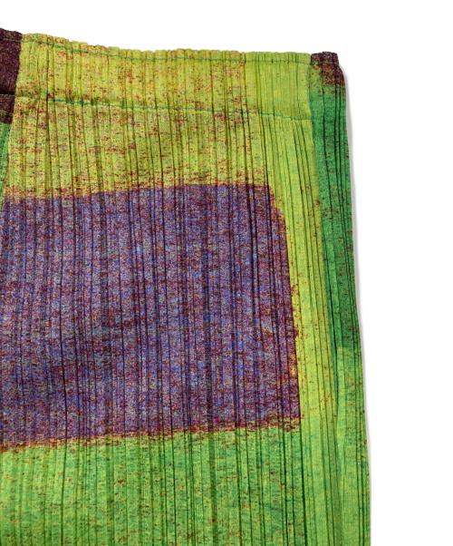 PLEATS PLEASE（プリーツプリーズ）PLEATS PLEASE (プリーツプリーズ) 総柄プリーツパンツ マルチカラー サイズ:34の古着・服飾アイテム