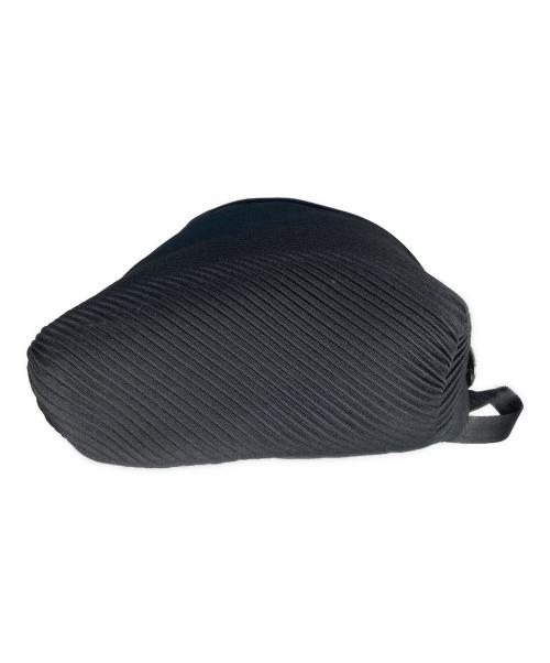 PLEATS PLEASE（プリーツプリーズ）PLEATS PLEASE (プリーツプリーズ) BIAS PLEATS BACKPACK ブラックの古着・服飾アイテム