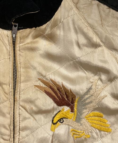 RUDE GALLERY（ルードギャラリー）RUDE GALLERY (ルードギャラリー) 別珍×刺繍スカジャン ホワイト×ブラック サイズ:Mの古着・服飾アイテム