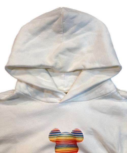 BEAR BRICK（ベアブリック）BEAR BRICK (ベアブリック) PANGAIA (パンゲア) プリントフーディ‐ ホワイト サイズ:Mの古着・服飾アイテム