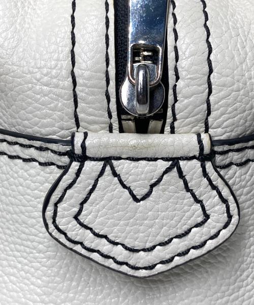 MARC JACOBS（マークジェイコブズ）MARC JACOBS (マークジェイコブス) ミニ クルーザー 2WAYハンドバッグ ホワイト サイズ:不明の古着・服飾アイテム