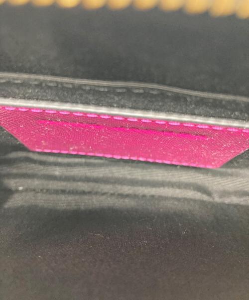 Marc by Marc Jacobs（マークバイマークジェイコブス）Marc by Marc Jacobs (マークバイマークジェイコブス) スナップショット ショルダーバッグ マルチカラーの古着・服飾アイテム