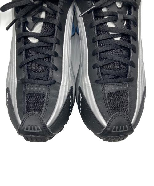 NIKE（ナイキ）NIKE (ナイキ) SHOX R4 METALLIC SILVER ブラック サイズ:27cmの古着・服飾アイテム