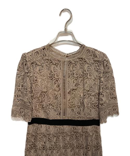 CELFORD（セルフォード）CELFORD (セルフォード) ウエストマークレースワンピース ベージュ サイズ:38の古着・服飾アイテム