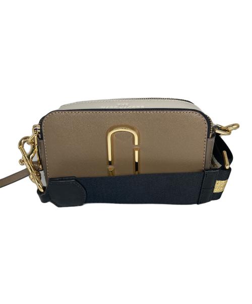 MARC JACOBS（マークジェイコブズ）MARC JACOBS (マークジェイコブズ) スナップショット ショルダーバッグ ベージュの古着・服飾アイテム