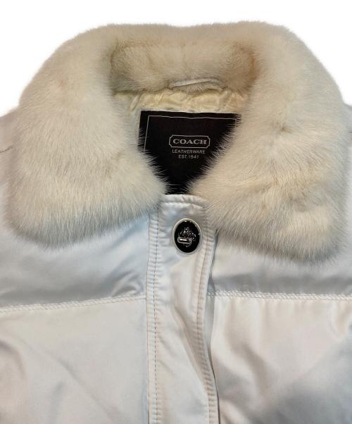 COACH（コーチ）COACH (コーチ) ダウンコート ホワイト サイズ:4の古着・服飾アイテム