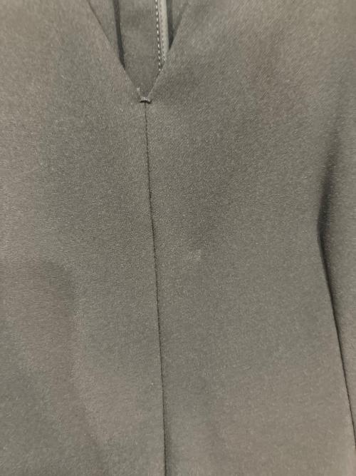 JNBY（ジェイエヌビーワイ）JNBY (ジェイエヌビーワイ) Refined Elegance Classic Dress ブラック サイズ:38の古着・服飾アイテム