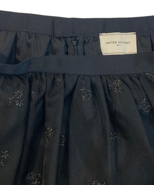 UNITED ARROWS TOKYO（ユナイテッドアローズトウキョウ）UNITED ARROWS TOKYO (ユナイテッドアローズトウキョウ) オーガンジーエンブロイダリーフラワースカート ブラック サイズ:38の古着・服飾アイテム
