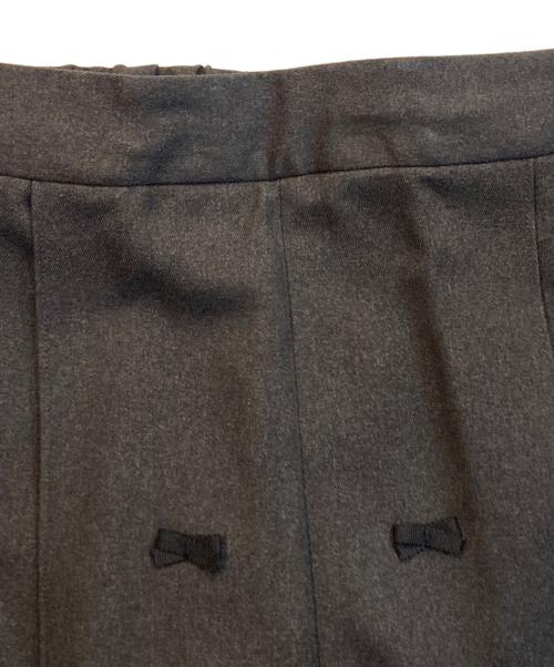 Heve（ヘイヴ）Heve (ヘイヴ) リボンドットパンツ グレー サイズ:38 未使用品の古着・服飾アイテム