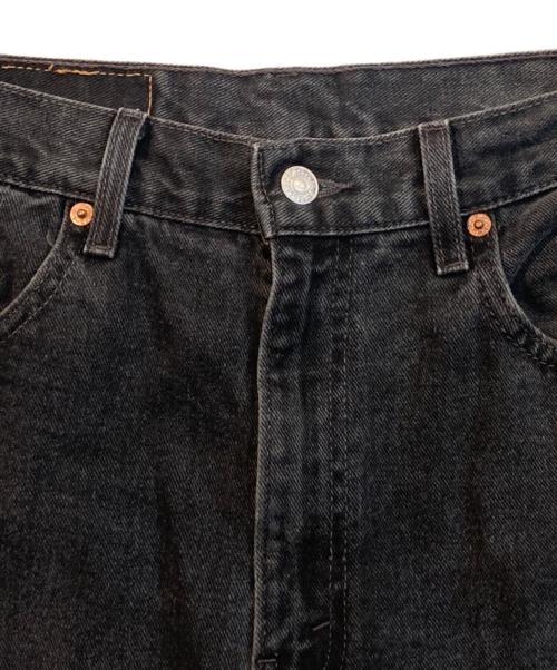 LEVI'S（リーバイス）LEVI'S (リーバイス) 505ブラックデニムパンツ ブラック サイズ:W33×L32の古着・服飾アイテム