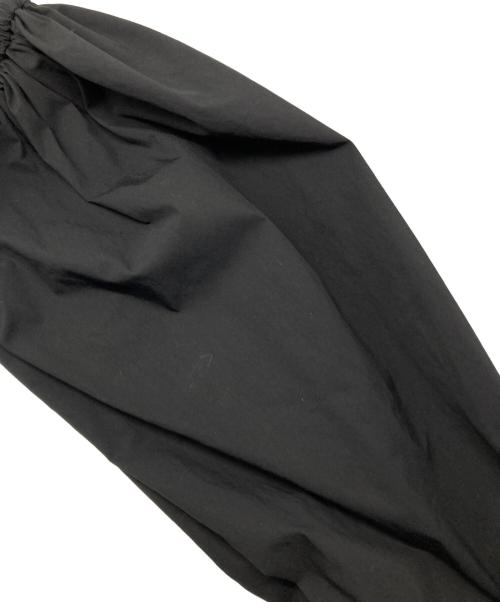 YORI（ヨリ）YORI (ヨリ) ダブルフリルカラーブラウス ブラック サイズ:36の古着・服飾アイテム