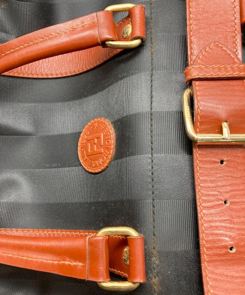 FENDI（フェンディ）FENDI (フェンディ) ペカン ボストンバッグ ブラックの古着・服飾アイテム