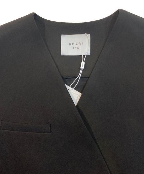 Ameri（アメリ）Ameri (アメリ) EMBELLISH BROOCH VEST ブラック サイズ:Free 未使用品の古着・服飾アイテム
