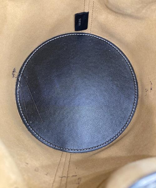 VASIC（ヴァジック）VASIC (ヴァジック) CLUB MINI クラブミニ バケット ショルダーバッグ ブラック サイズ:サイズ詳細参照の古着・服飾アイテム