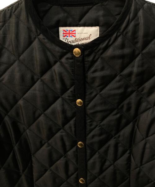 Traditional Weatherwear（トラディショナルウェザーウェア）Traditional Weatherwear (トラディショナルウェザーウェア) ARKLEY LONG キルティングコート ブラック サイズ:XSの古着・服飾アイテム