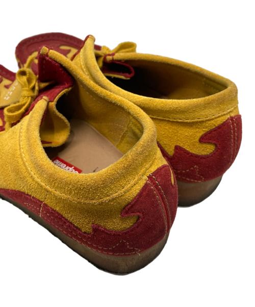 CLARKS（クラークス）CLARKS (クラークス) Supreme (シュプリーム) Wallabee Gold ワラビーゴールド オレンジ×レッド サイズ:9の古着・服飾アイテム