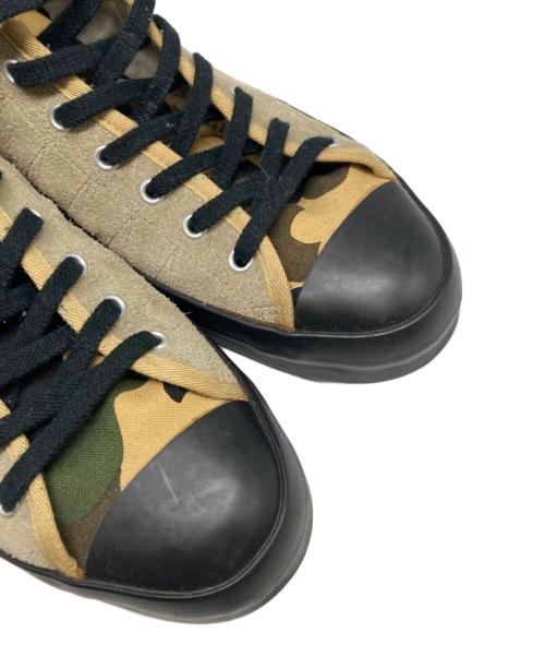 A BATHING APE（ア ベイシング エイプ）A BATHING APE (ア ベイシング エイプ) カモ柄 ハイカットスニーカー ベージュ サイズ:US10の古着・服飾アイテム