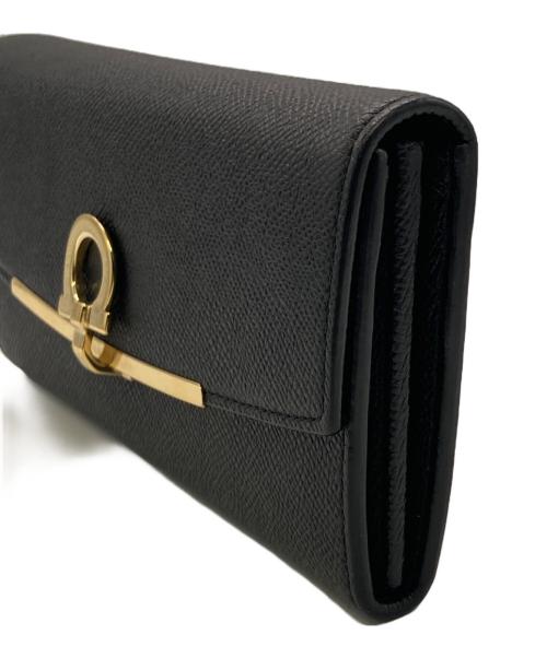 Salvatore Ferragamo（サルヴァトーレ フェラガモ）Salvatore Ferragamo (サルヴァトーレ フェラガモ) ガンチーニ ロング ウォレット ブラック サイズ:実寸参照の古着・服飾アイテム