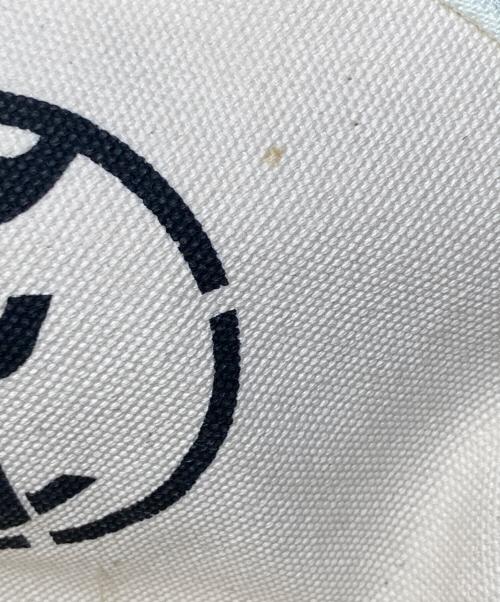 FAF（エフエーエフ）FAF (エフエーエフ) Prototype009 Back Pack ホワイト サイズ:サイズ詳細参照の古着・服飾アイテム