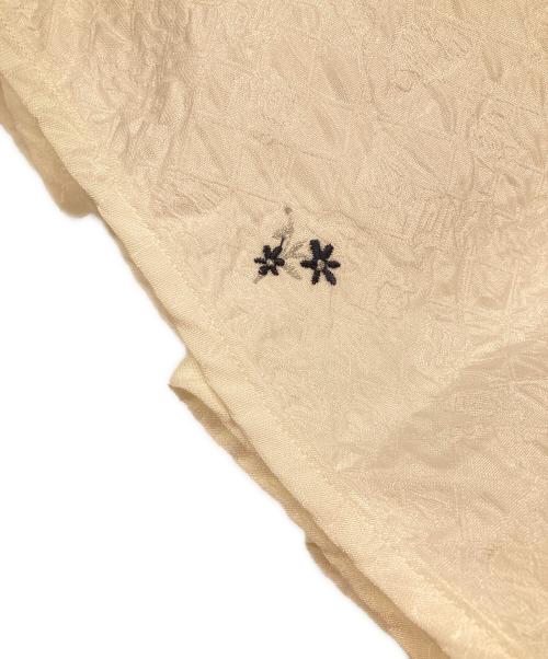 Bibiy.（ビビィ）Bibiy. (ビビィ) COSMOS BUSTIER フラワー刺繍ビスチェ ホワイト サイズ:FREEの古着・服飾アイテム