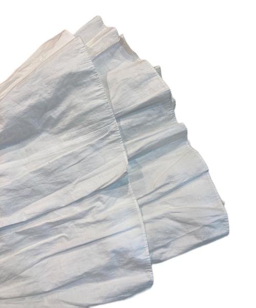 CLANE（クラネ）CLANE (クラネ) VOLUME FRILL SKIRT ホワイトの古着・服飾アイテム