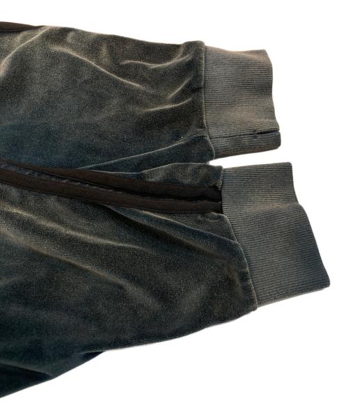 Maison MIHARA YASUHIRO（メゾン ミハラ ヤスヒロ）Maison MIHARA YASUHIRO (メゾン ミハラ ヤスヒロ) wide back velour track jacket グリーン サイズ:46の古着・服飾アイテム