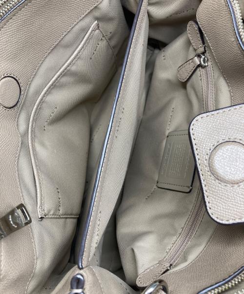 COACH（コーチ）COACH (コーチ) ターン ロック キャリーオール ベージュ サイズ:実寸参照の古着・服飾アイテム