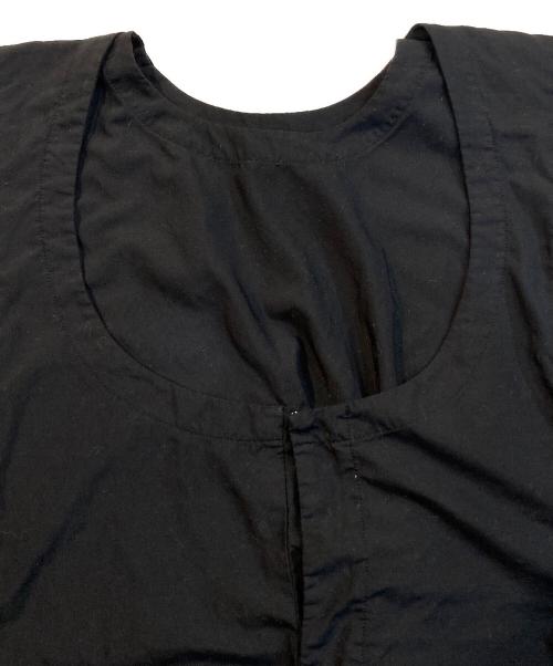 COMME des GARCONS COMME des GARCONS（コムデギャルソン コムデギャルソン）COMME des GARCONS COMME des GARCONS (コムデギャルソン コムデギャルソン) アシンメトリーデザインブラウス ブラック サイズ:Mの古着・服飾アイテム