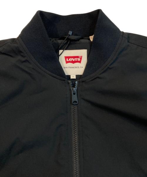 LEVI'S（リーバイス）LEVI'S (リーバイス) ボンバー　ジャケット ブラック サイズ:Ｍ 未使用品の古着・服飾アイテム