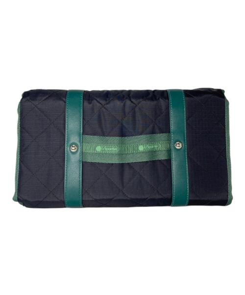 LeSportsac（レスポートサック）LeSportsac (レスポートサック) Megumi Kanzaki (メグミカンザキ) BEAUTY ROLL POUCH グリーン サイズ:サイズ詳細参照の古着・服飾アイテム