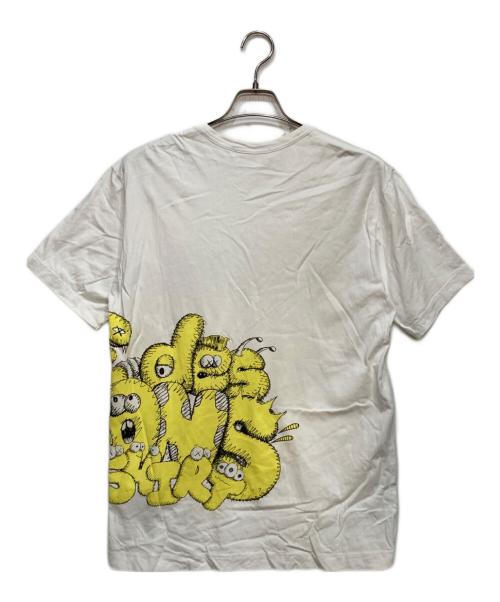 COMME des GARCONS SHIRT（コムデギャルソンシャツ）COMME des GARCONS SHIRT (コムデギャルソンシャツ) KAWS (カウズ) COMME des GARCONS x KAWS コムデギャルソン x カウズ プリント Tシャツ グレー サイズ:XLの古着・服飾アイテム